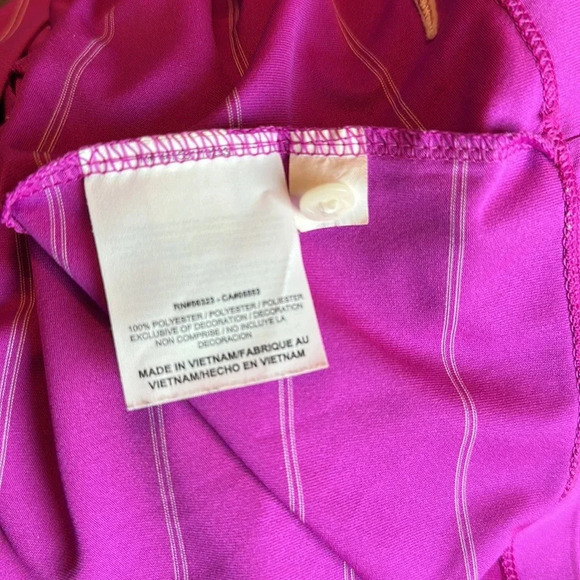 Nike Golf Sleeveless Polo Women’s Size Medium - Picture 4 of 5